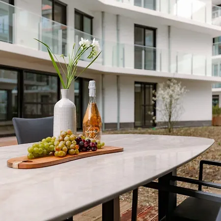 Apartment Casiola - Cozy Ground-floor With Spacious Terrace Middelkerke