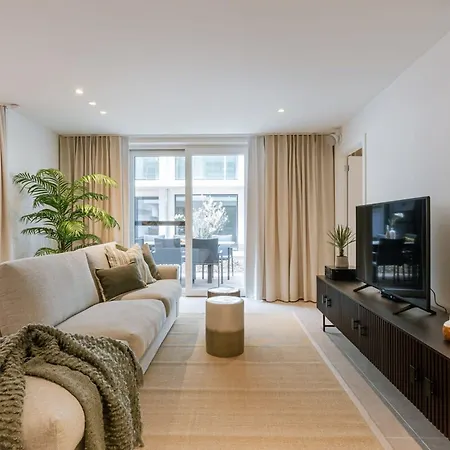 דירה Casiola - Cozy Ground-floor With Spacious Terrace מידלקרק